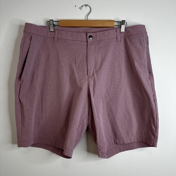 Lululemon Commission Shorts Mens 40 Pink Grid Pattern Zipper Pocket Golf Casual - Picture 1 of 11